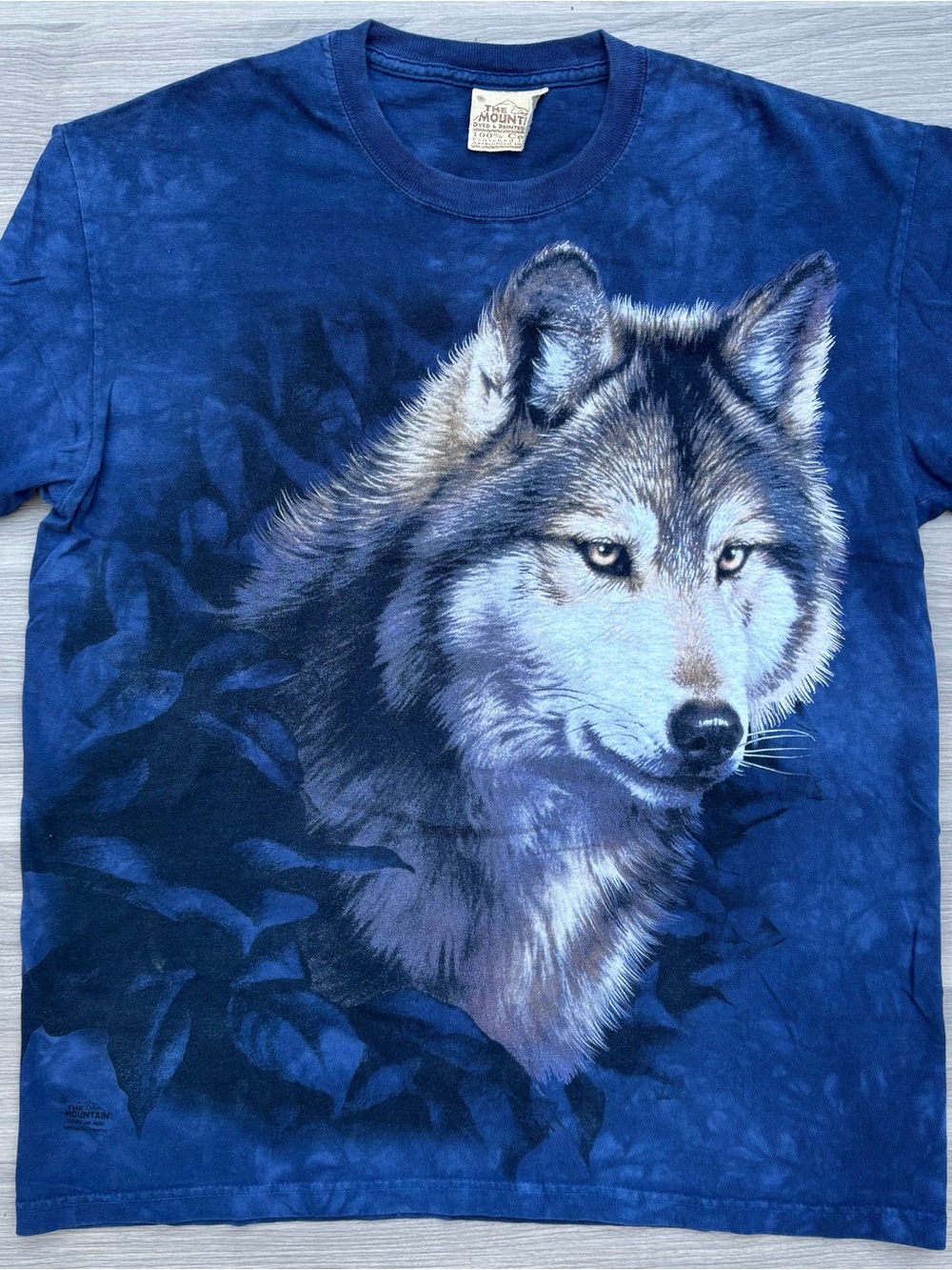The Mountain Blue Wolf Short Sleeve Tee Sz M